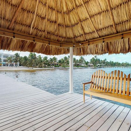 Blue Water Beach Villas San Pedro  Pokoj fotografie