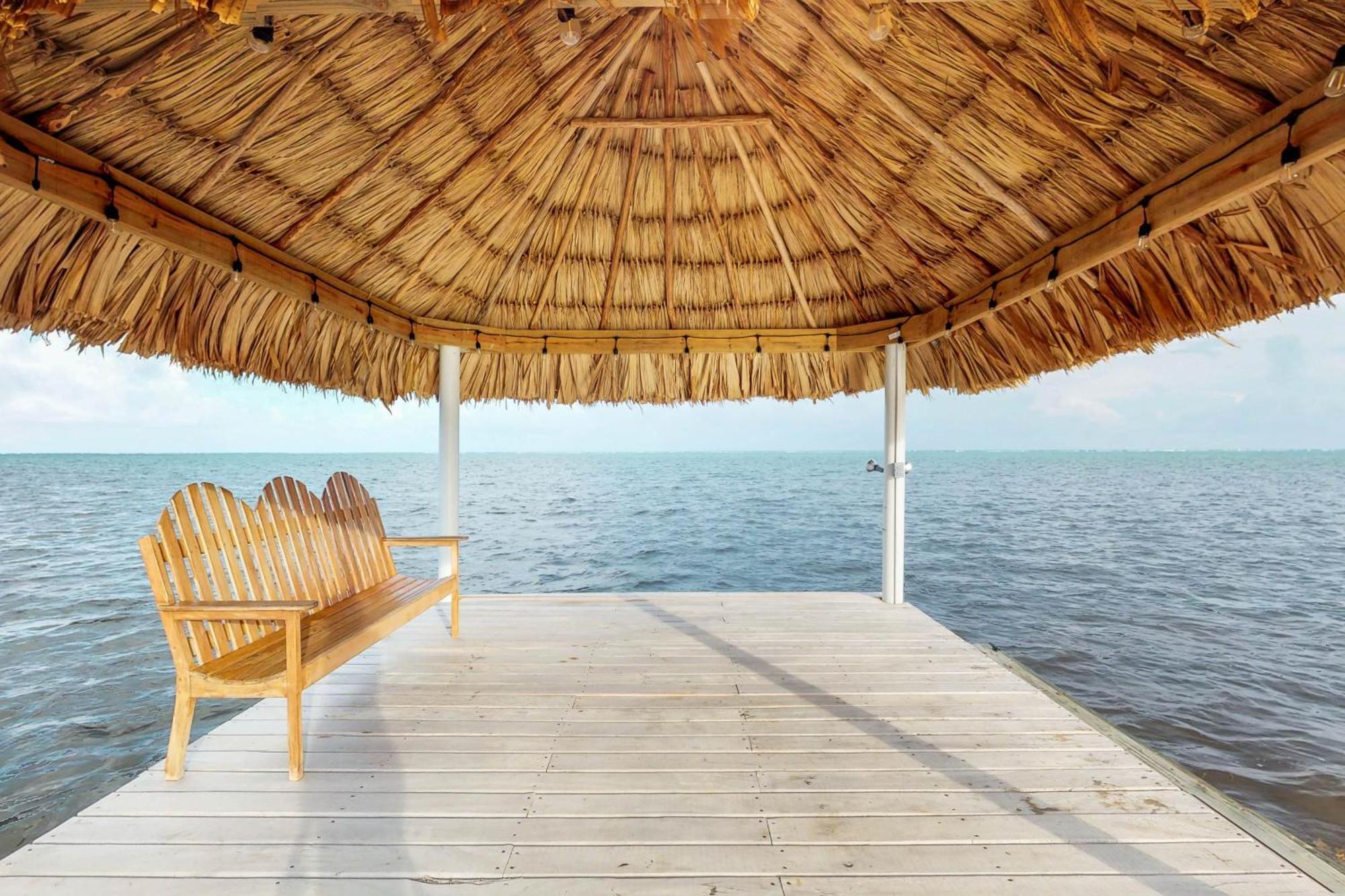Blue Water Beach Villas San Pedro  Pokoj fotografie