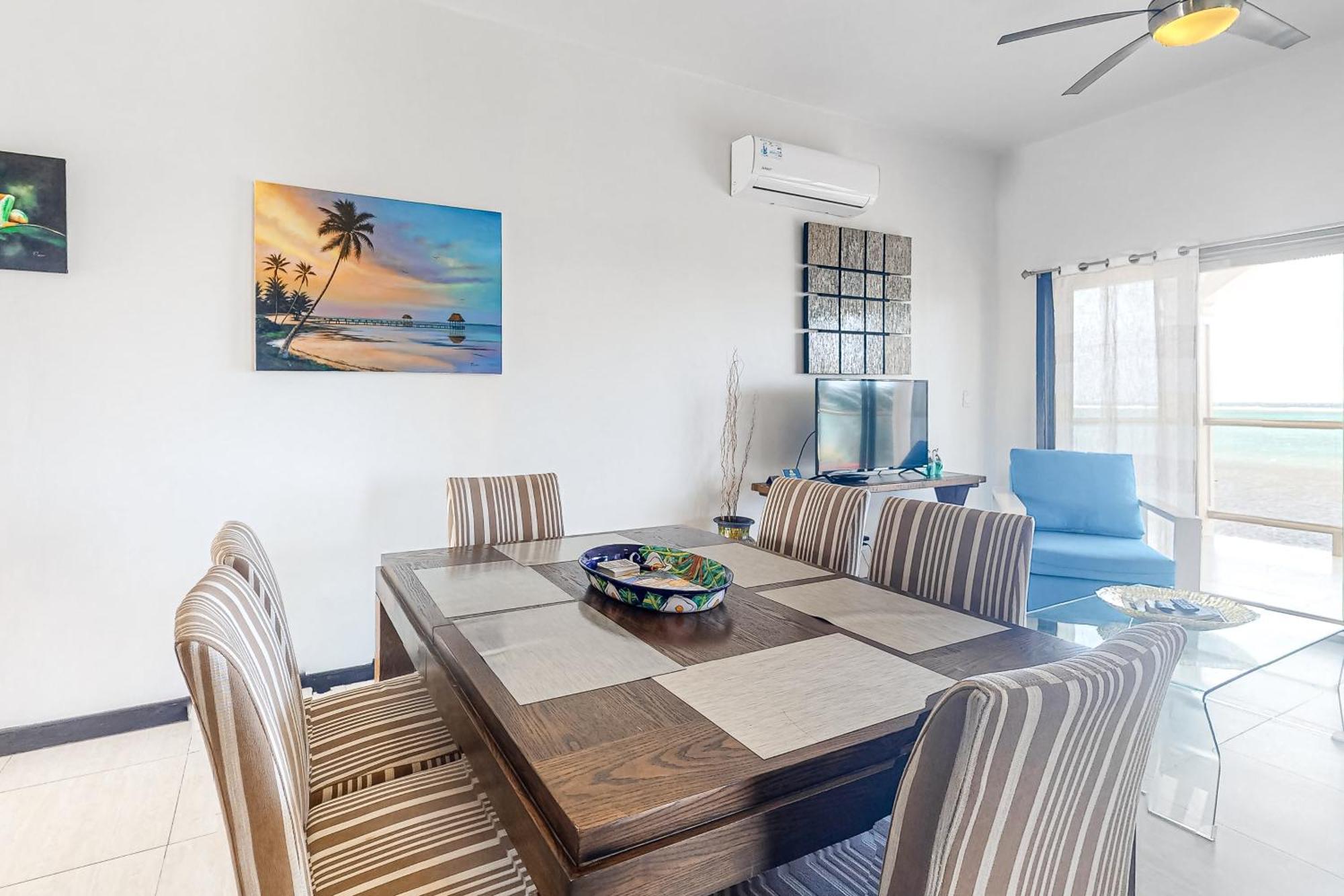 Blue Water Beach Villas San Pedro  Pokoj fotografie